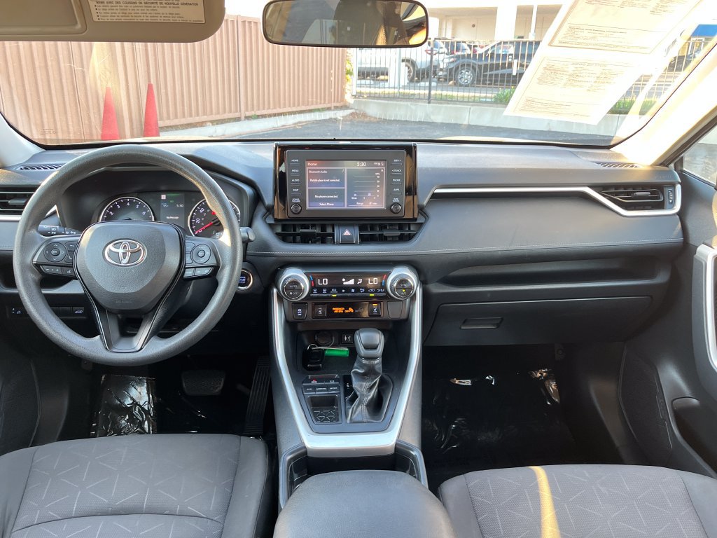 Used 2019 Toyota RAV4 XLE w/ Convenience Package FWD image 12