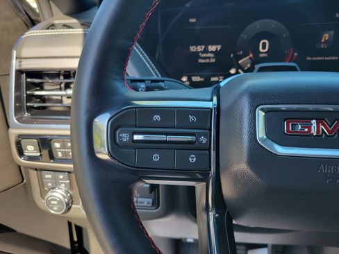 Certified 2025 GMC Yukon AT4 Ultimate image 29