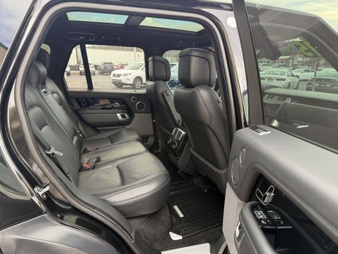Used 2020 Land Rover Range Rover HSE image 21