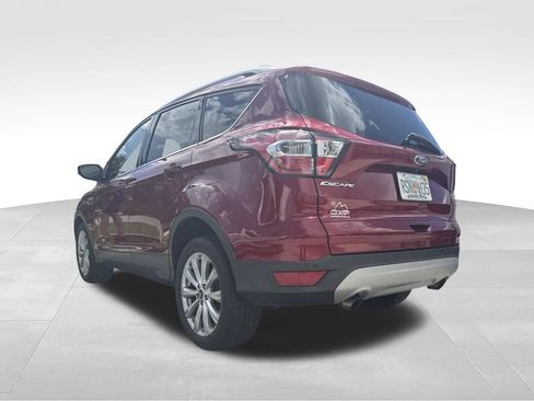 Used 2017 Ford Escape Titanium FWD image 5