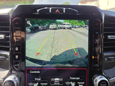 Used 2021 RAM 1500 Big Horn image 23