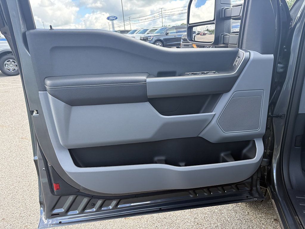New 2026 Ford F250 XLT AWD/4WD image 29