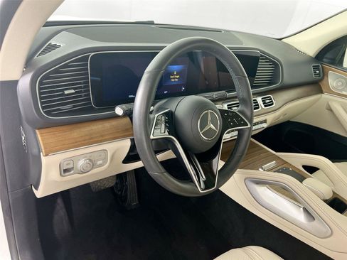 Certified 2024 Mercedes-Benz GLE 450 4MATIC image 10
