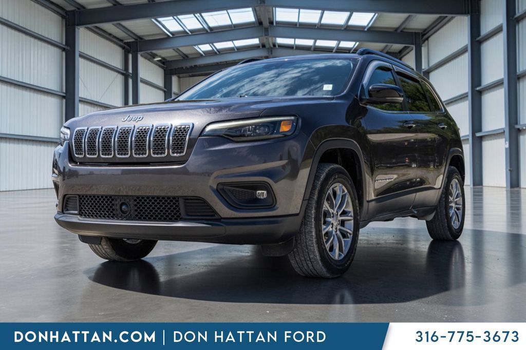 Used 2022 Jeep Cherokee Latitude Lux AWD/4WD image 1