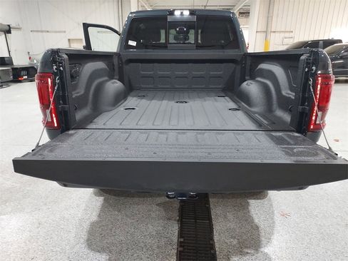 New 2026 RAM 2500 Laramie w/ Night Edition image 30