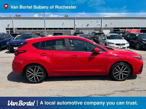 Certified 2025 Subaru Impreza 2.0i Sport AWD/4WD image 6
