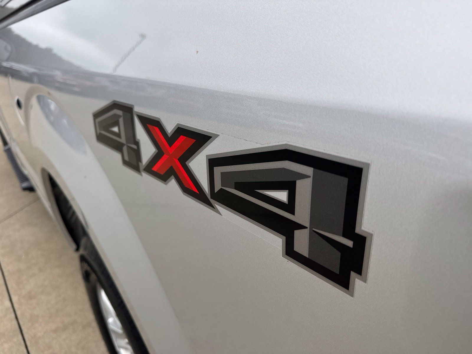 Used 2019 Ford F150 XL w/ Equipment Group 101A Mid AWD/4WD image 11