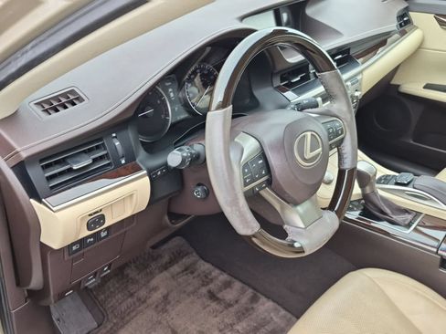 Used 2017 Lexus ES 350 FWD image 10