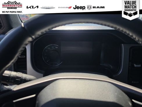 Used 2023 Ford Bronco Outer Banks w/ Sasquatch Package AWD/4WD image 14