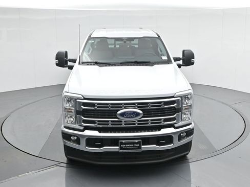 New 2026 Ford F350 XLT w/ FX4 Off-Road Package image 41
