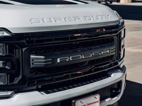 New 2026 Ford F250 Lariat w/ Black Appearance Package image 4