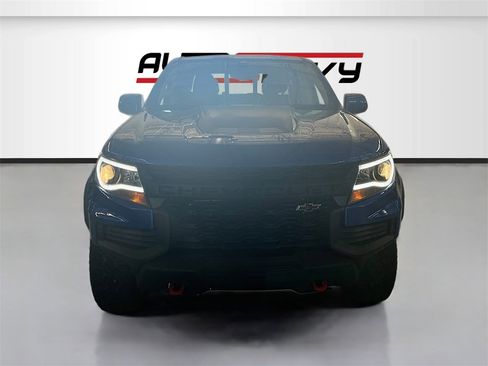 Used 2020 Chevrolet Colorado ZR2 w/ ZR2 Dusk Special Edition image 2