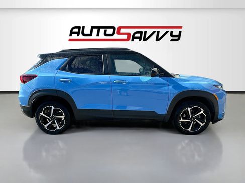 Used 2023 Chevrolet TrailBlazer RS w/ Sun and Liftgate Package AWD/4WD image 8