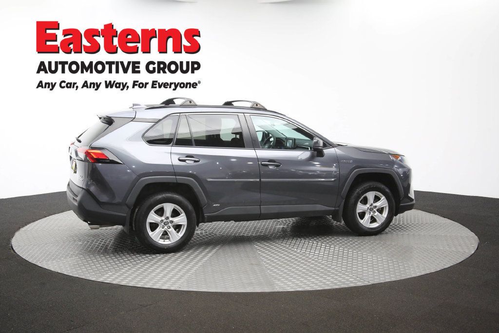 Used 2021 Toyota RAV4 LE w/ Carpet Mat Package (TMS) AWD/4WD image 46