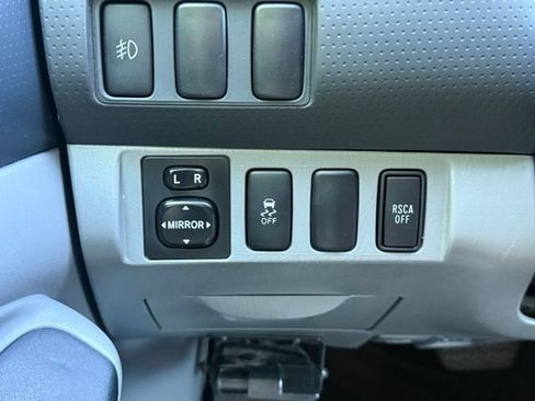 Used 2015 Toyota Tacoma 4x4 Double Cab w/ SR5 Package image 21