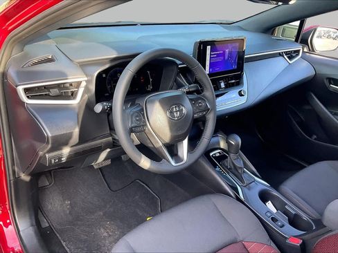 Used 2026 Toyota Corolla SE FWD image 17
