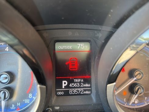 Used 2014 Toyota Corolla S image 5