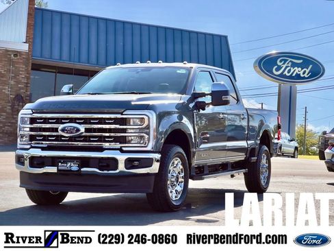 New 2026 Ford F250 Lariat w/ Chrome Package AWD/4WD image 1