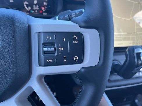 New 2026 Land Rover Defender 130 X-Dynamic SE AWD/4WD image 28