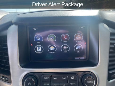 Used 2015 GMC Yukon XL SLT w/ Open Road Package image 19