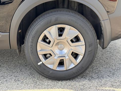 New 2026 Nissan Kicks S image 8