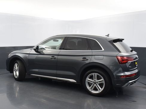 Used 2022 Audi Q5 e Prestige w/ Prestige Package image 17