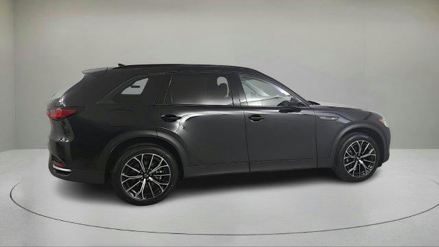 Used 2025 MAZDA CX-70 Plug-In Hybrid w/ Premium Pkg AWD/4WD image 3