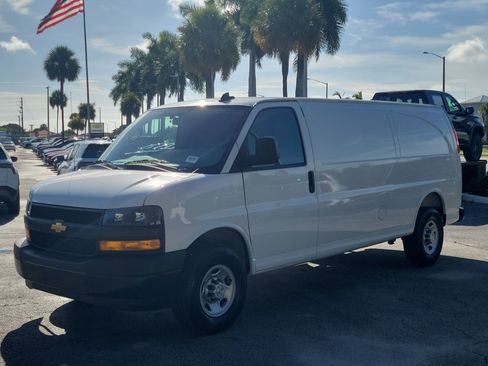 Used 2025 Chevrolet Express 2500 Extended w/ Driver Convenience Package RWD image 7