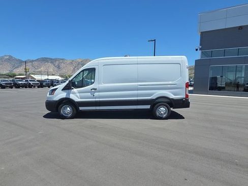 New 2026 Ford Transit 250 148 Medium Roof Extended AWD image 3