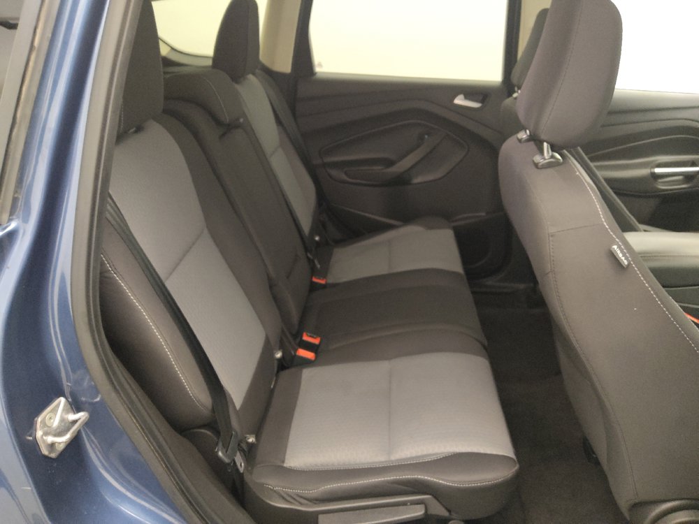Used 2018 Ford Escape SE FWD image 19