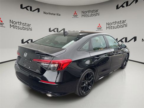 Used 2024 Honda Civic Sport image 6