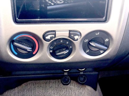 Used 2004 Chevrolet Colorado LS w/ Power Convenience Package image 20