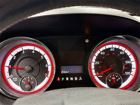 Used 2016 Dodge Grand Caravan SE w/ Quick Order Package 29E SE image 12