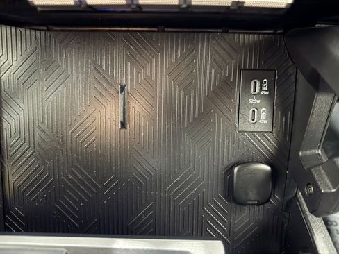 Used 2024 Toyota Tacoma TRD Off-Road image 34