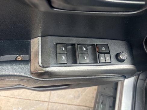 Used 2018 Toyota Tacoma SR5 image 20