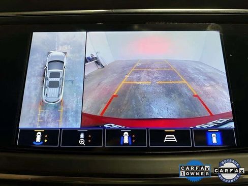 Used 2024 Buick Enclave Premium image 54