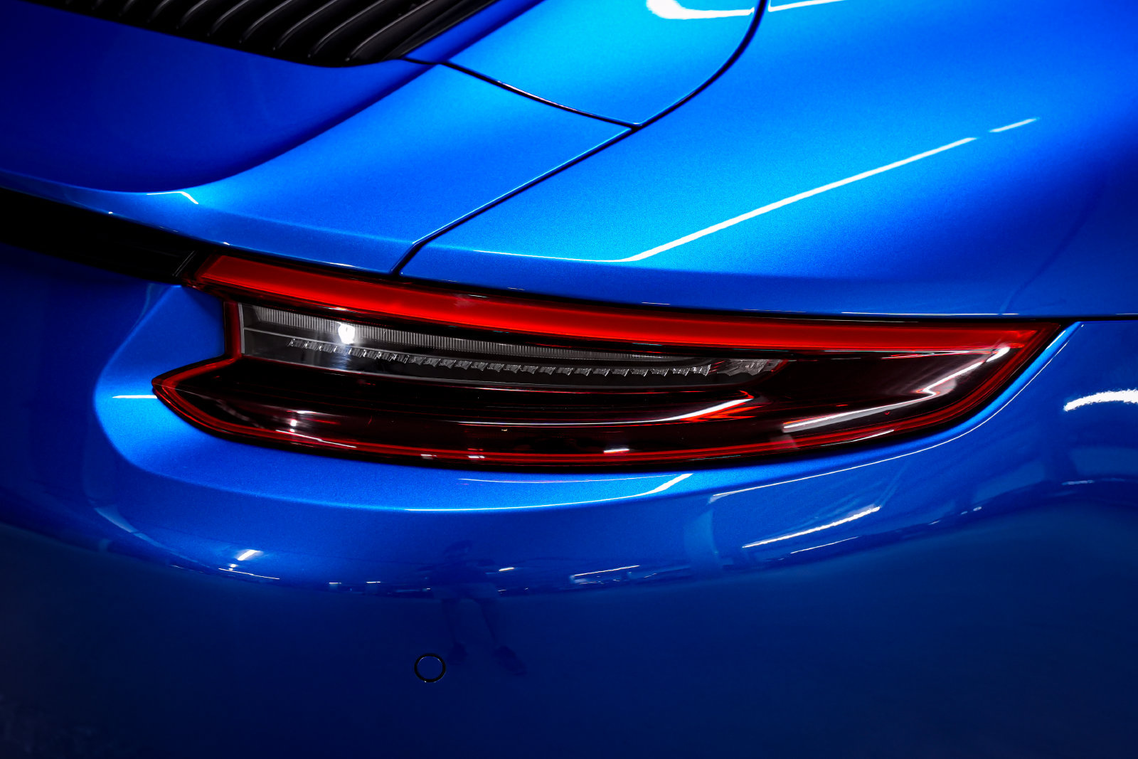 Used 2017 Porsche 911 Carrera GTS RWD image 36