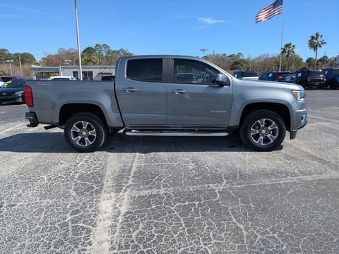 Used 2020 Chevrolet Colorado Z71 image 3
