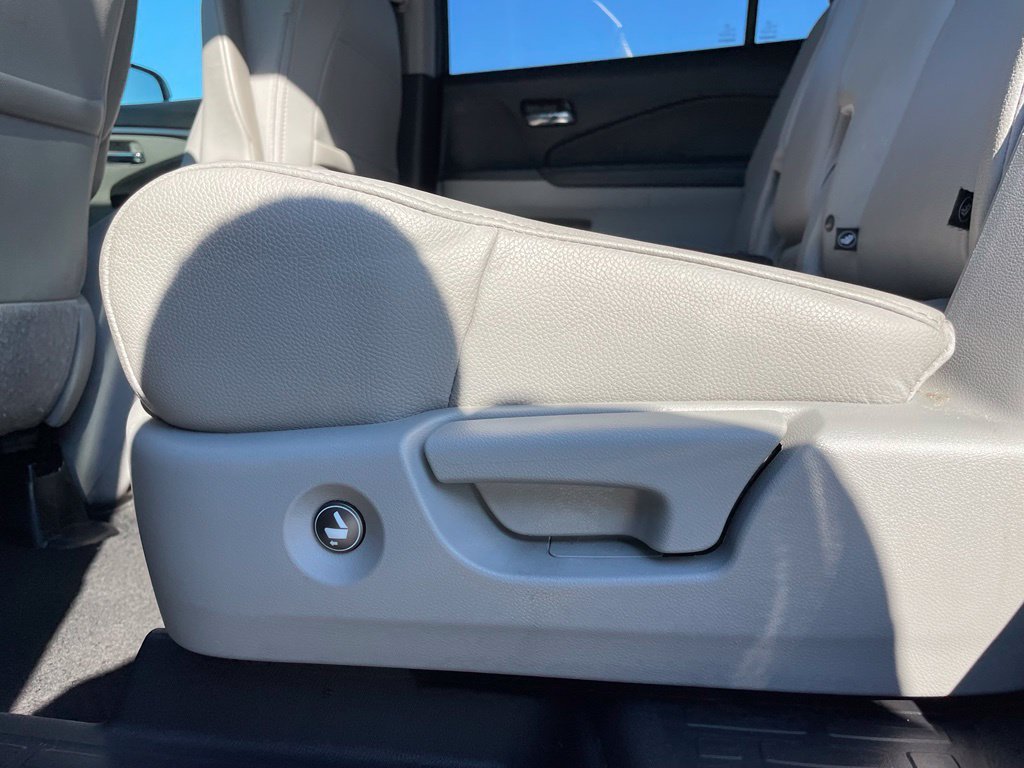 Used 2018 Honda Pilot EX-L image 39