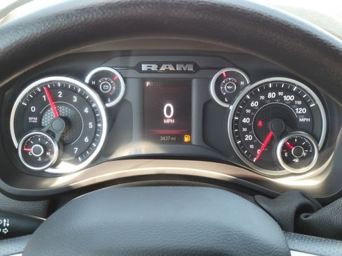 Used 2025 RAM 4500 4x4 Crew Cab DRW image 8
