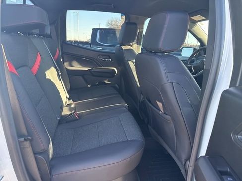 Used 2024 Chevrolet Colorado Z71 w/ Z71 Convenience Package 2 image 20