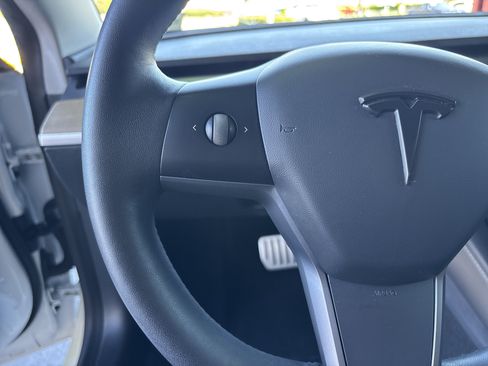 Used 2021 Tesla Model 3 Performance AWD/4WD image 19