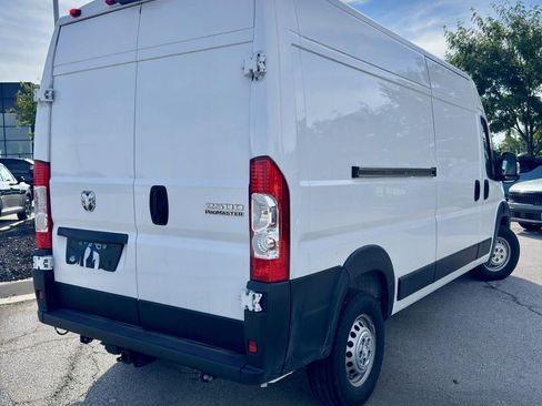 Used 2025 RAM ProMaster 2500 w/ Safety Group FWD image 5