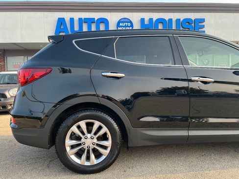 Used 2018 Hyundai Santa Fe Sport 2.0T AWD/4WD image 39