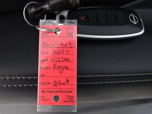 Certified 2024 Nissan Rogue SL w/ SL Premium Package image 33