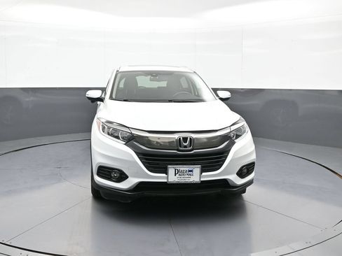 Used 2021 Honda HR-V EX-L image 2