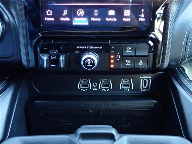 Used 2025 RAM 1500 Limited w/ Trailer Tow Group AWD/4WD image 20