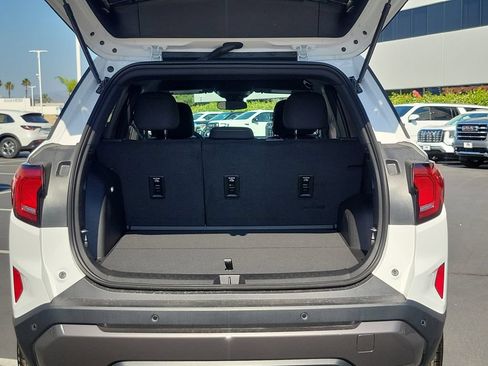 New 2026 GMC Terrain Elevation AWD/4WD image 6