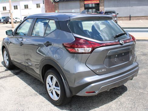 Used 2024 Nissan Kicks S FWD image 3