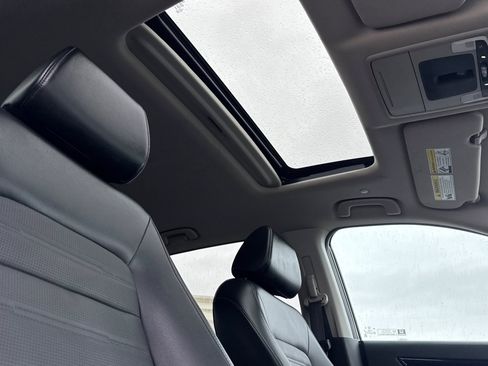 Used 2025 Honda CR-V EX-L image 15